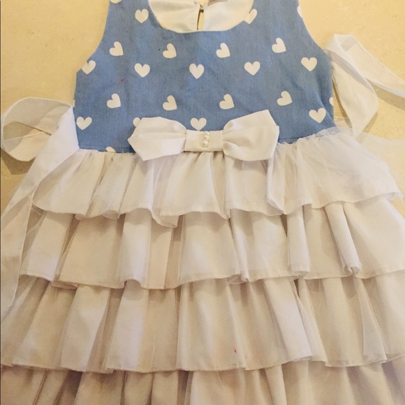 Kids frock - Picture 2 of 5